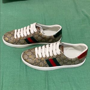 Gucci Beige and Red Sneakers